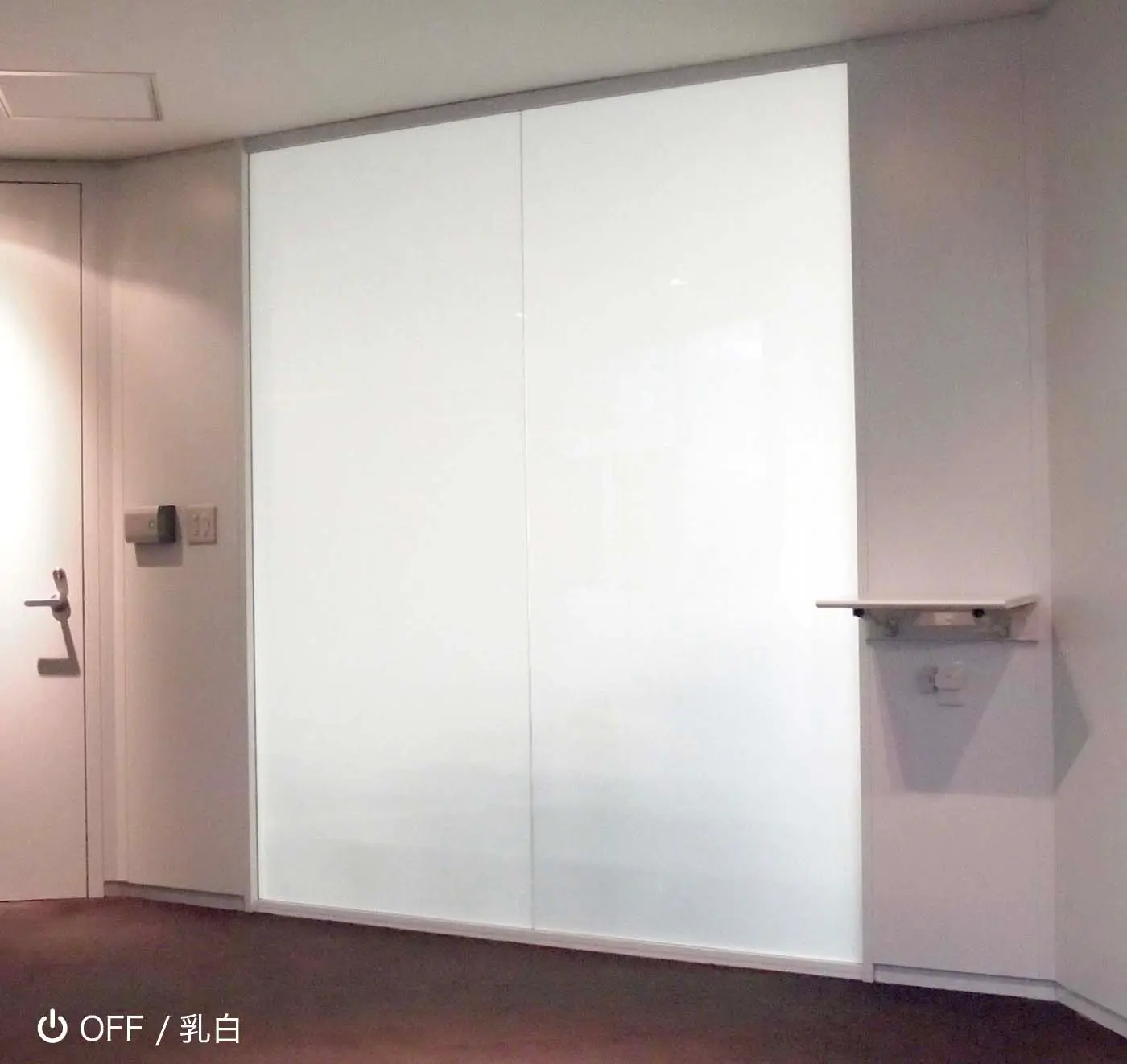調光フィルム不透明時画像